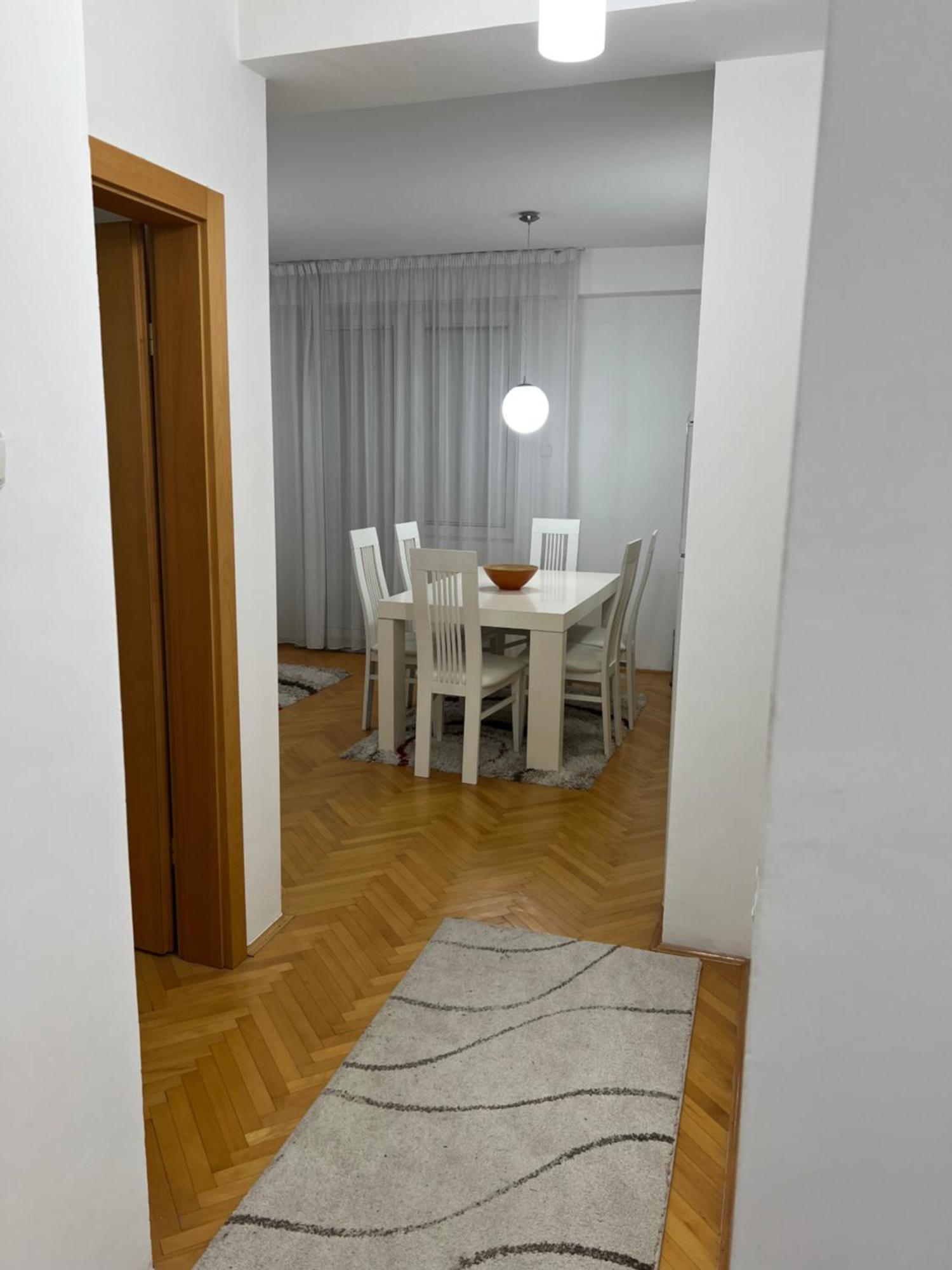 Karas Apartments Skopje Luaran gambar