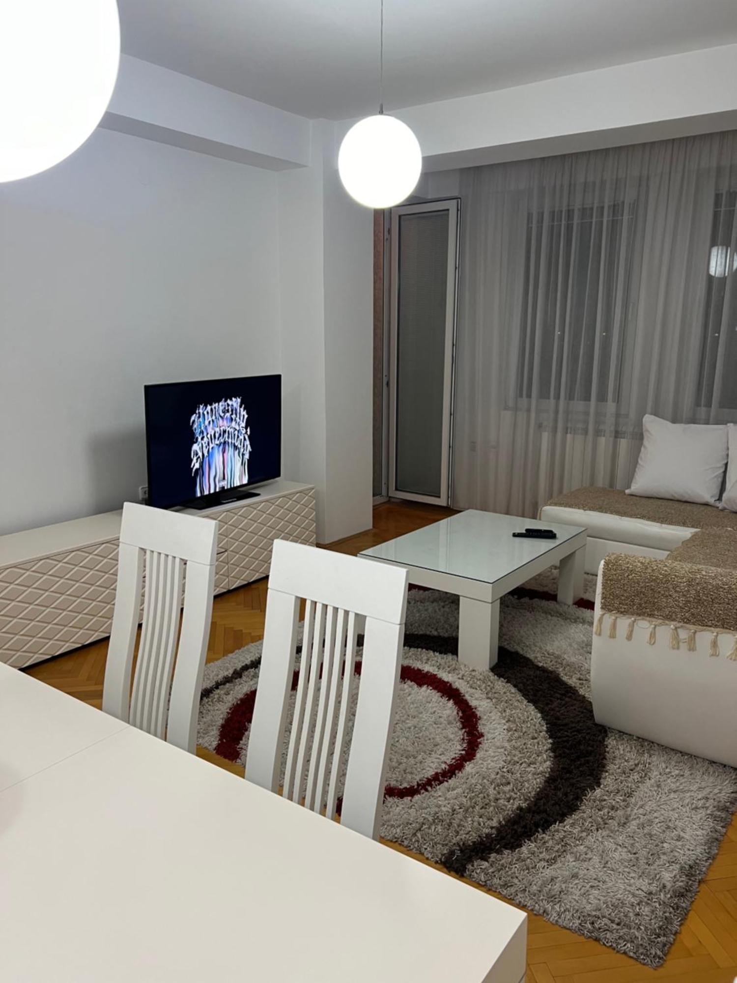 Karas Apartments Skopje Luaran gambar