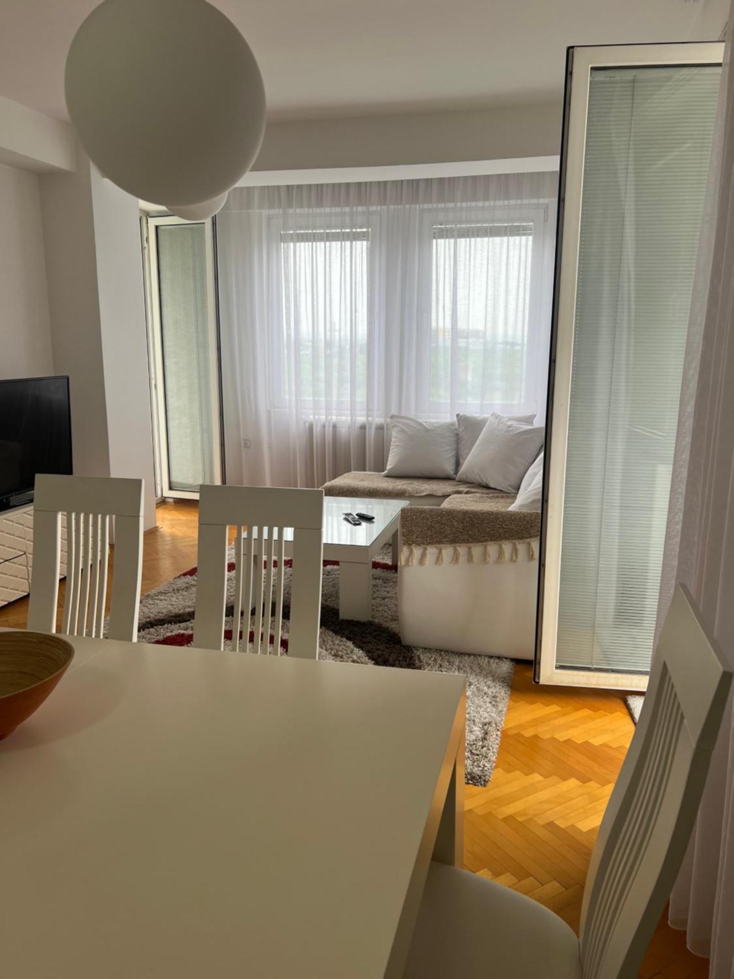 Karas Apartments Skopje Luaran gambar