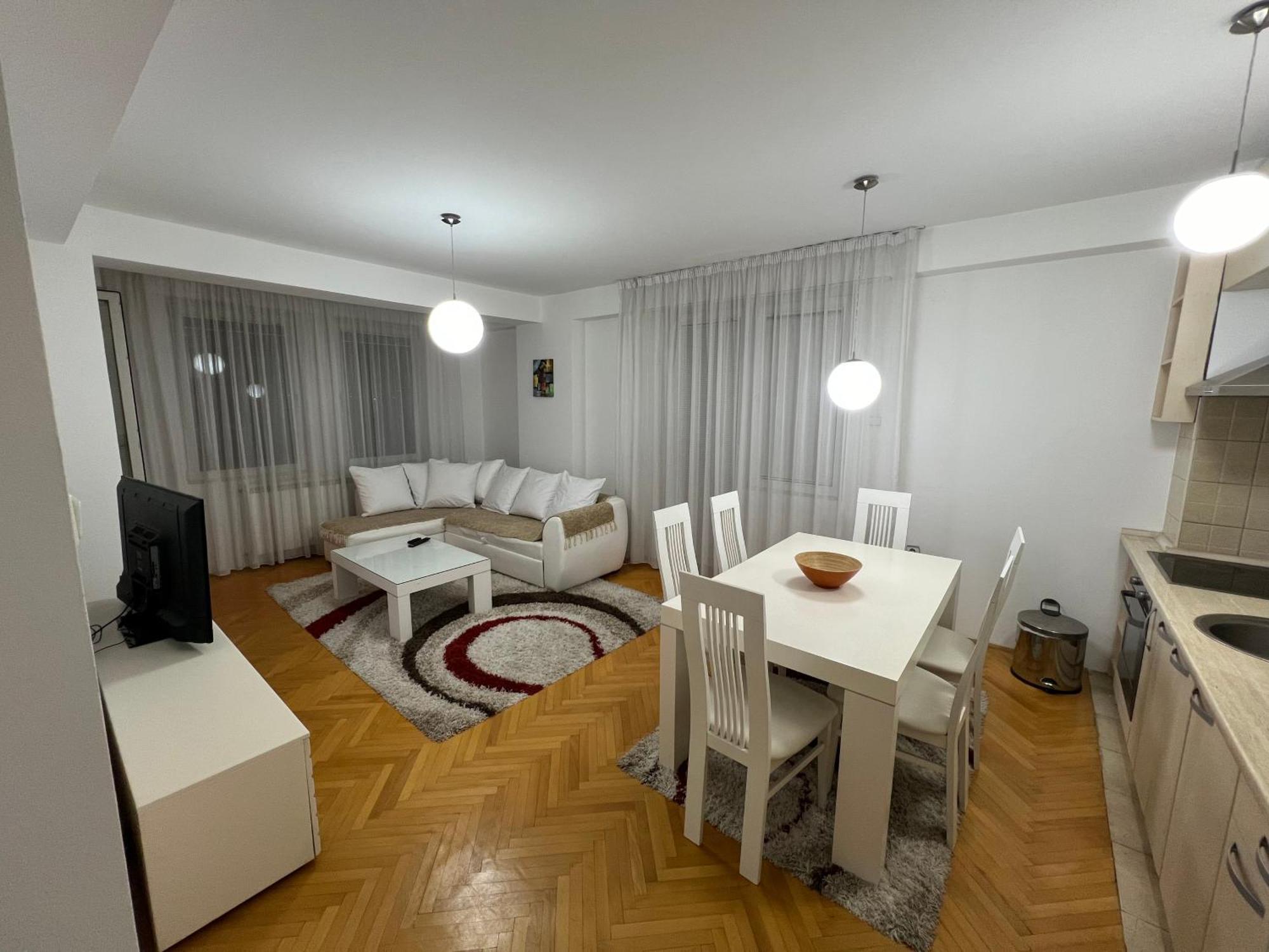 Karas Apartments Skopje Luaran gambar